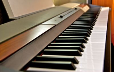 Kladívkové piano Korg SP-250