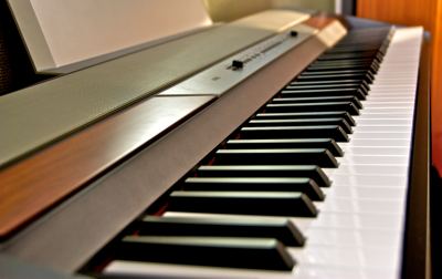 Kladívkové piano Korg SP-250